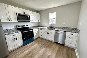 901 Kingdom Cir, Waxahachie, TX 75165 - Photo 3