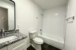 901 Kingdom Cir, Waxahachie, TX 75165 - Photo 17