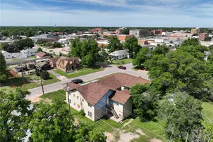 1428 Texas St, Vernon, TX 76384 - Photo 9