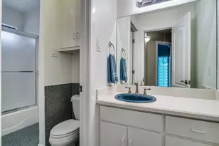 1014 Amanda Dr, Mansfield, TX 76063 - Photo 33