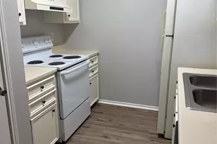 304 E Hickory St, Kaufman, TX 75142 - Photo 9