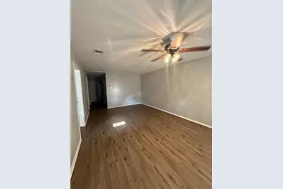 304 E Hickory Street #B, Kaufman, TX 75142 - Photo 5