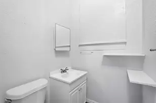 516 Mill St, Denton, TX 76205 - Photo 9