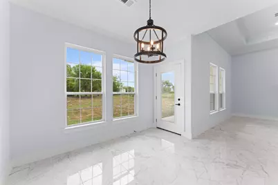 1085 Country Lane, Oak Ridge, TX 75142 - Photo 13