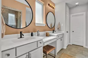 1905 13th St, Argyle, TX 76226 - Photo 17