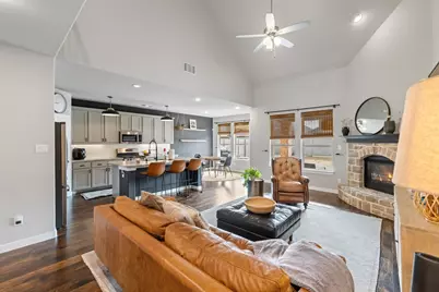 1905 13th Street, Argyle, TX 76226 - Photo 7