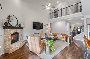 1905 13th St, Argyle, TX 76226 - Photo 5