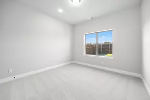 2221 Village Trl, Lakewood Village, TX 75068 - Photo 29