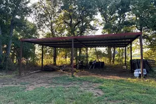 5712 County Rd 402, Grandview, TX 76050 - Photo 35