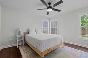 4733 Calmont Ave, Fort Worth, TX 76107 - Photo 9