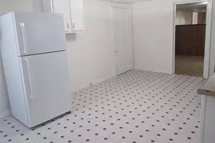 411 S Bradshaw St, Denton, TX 76205 - Photo 7