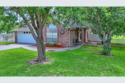 201 Park Road, Nocona, TX 76255 - Photo 1