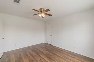 920 Turtle Cove, Irving, TX 75060 - Photo 17