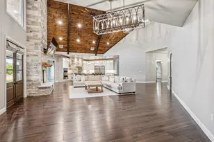 12877 Foutch Rd, Pilot Point, TX 76258 - Photo 11