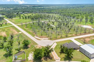 7018 Gulfstream Dr, Granbury, TX 76049 - Photo 5