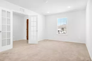 1061 Castroville Dr, Forney, TX 75126 - Photo 5