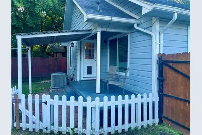 211 Huron Street, Cleburne, TX 76031 - Photo 17