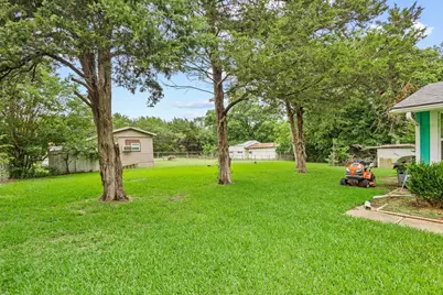 84 Kristin Drive, Pottsboro, TX 75076 - Photo 27