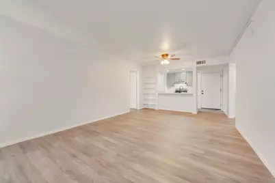 5514 Boca Raton Boulevard #438, Fort Worth, TX 76112 - Photo 5