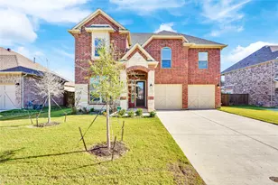 7216 Monet Ln, Grand Prairie, TX 75054 - Photo 1