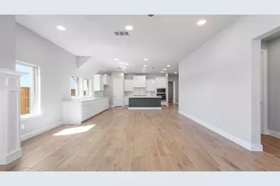 704 Garrett Parkway, Celina, TX 75009 - Photo 5