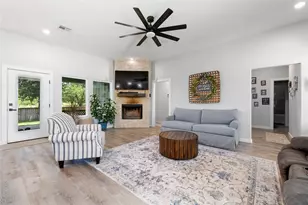 7705 Feather Bay Dr, Brownwood, TX 76801 - Photo 9