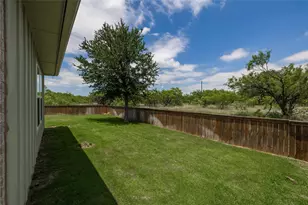 7705 Feather Bay Dr, Brownwood, TX 76801 - Photo 31