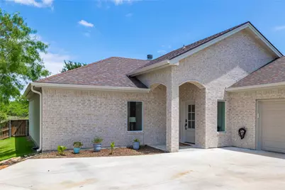 7705 Feather Bay Drive, Brownwood, TX 76801 - Photo 3
