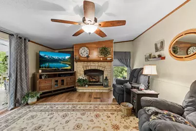 15195 Farm Road 71 E, Sulphur Bluff, TX 75481 - Photo 23