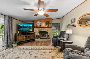 15195 Farm Road 71 E, Sulphur Bluff, TX 75481 - Photo 23