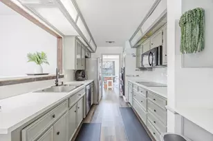 4612 Applewood Rd, Fort Worth, TX 76133 - Photo 11