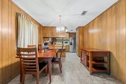 300 Travis Lane, Hewitt, TX 76643 - Photo 11