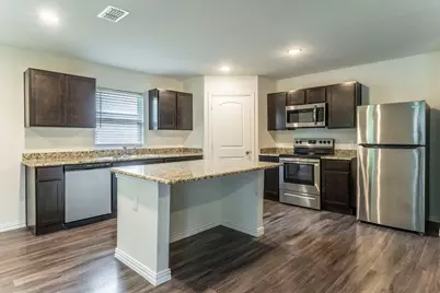 108 W North Creek Drive, Sherman, TX 75092 - Photo 5