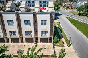 100 Alread Ct, Fort Worth, TX 76102 - Photo 3