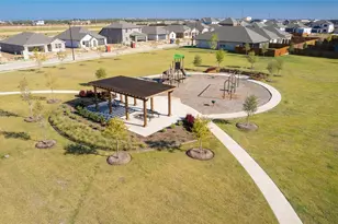 250 Sugarlands Dr, Greenville, TX 75402 - Photo 39