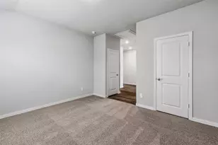 250 Sugarlands Dr, Greenville, TX 75402 - Photo 15