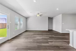 250 Sugarlands Dr, Greenville, TX 75402 - Photo 11