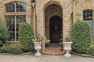 10513 Silver Fox Ct, Fort Worth, TX 76108 - Photo 3