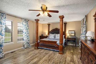 4112 Cimmaron Trail, Granbury, TX 76049 - Photo 11