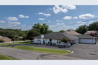 4112 Cimmaron Trail, Granbury, TX 76049 - Photo 1