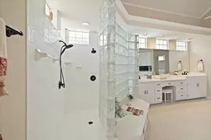 2907 Monties Ln, Arlington, TX 76015 - Photo 11