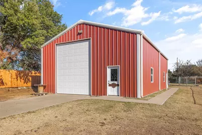 2907 Monties Lane, Arlington, TX 76015 - Photo 39