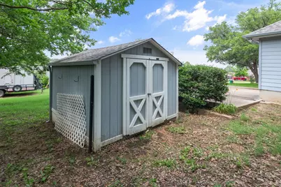 504 Hilltop Place, Joshua, TX 76058 - Photo 37