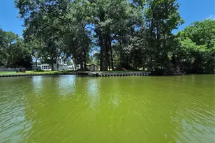 180 Arrowhead Way, Mabank, TX 75156 - Photo 1