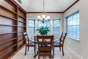 4221 Shady Hill Dr, Dallas, TX 75229 - Photo 21