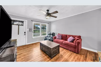 1007 SE 24th Street, Mineral Wells, TX 76067 - Photo 5