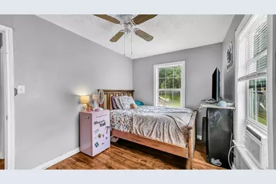 1007 SE 24th Street, Mineral Wells, TX 76067 - Photo 13