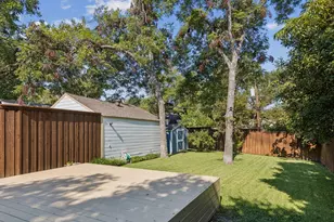 7011 Lindsley Ave, Dallas, TX 75223 - Photo 19