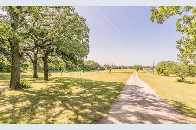 1055 Miller Road, Reno, TX 76020 - Photo 31