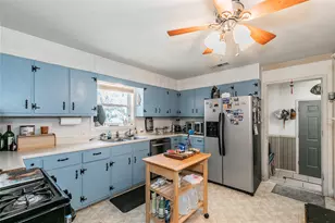 1055 Miller Rd, Reno, TX 76020 - Photo 9